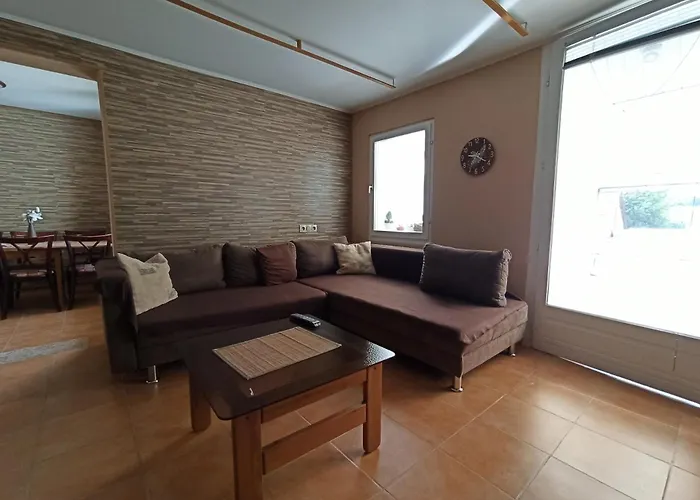 アパート Pelso Bambusz