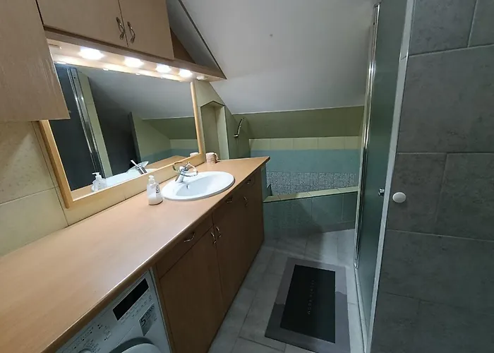 Pelso Bambusz アパート *